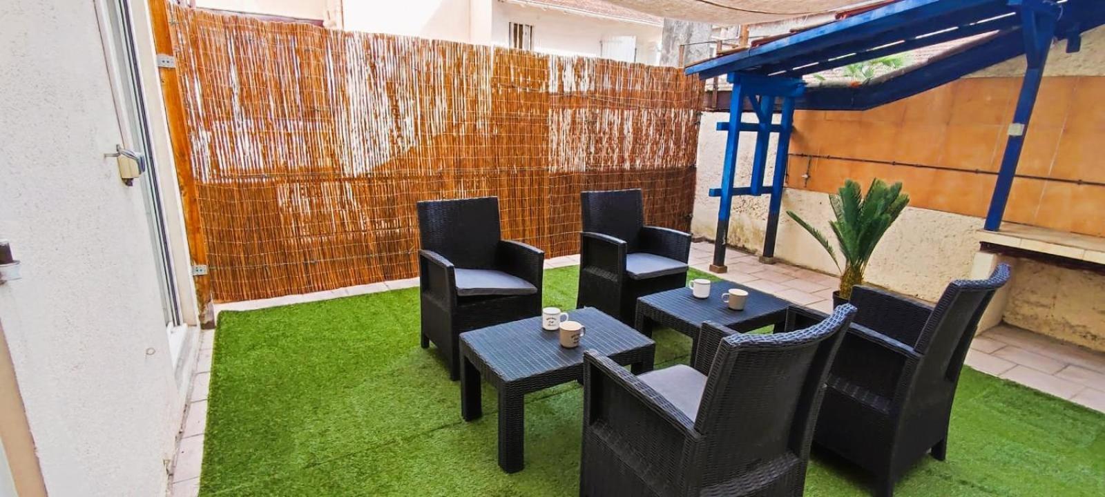Appartements - Halles Brauhauban タルブ エクステリア 写真